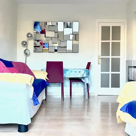 Cosy Flat Near Golf Club - Heated Pool, Terrace, Garden, Wi-fi Apartment *