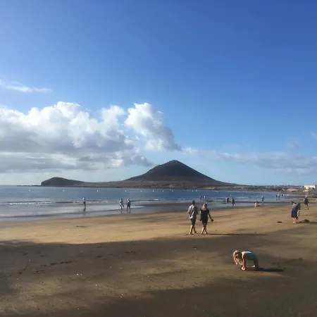 Cosy Flat Near Golf Club - Heated Pool, Terrace, Garden, Wi-fi Apartament