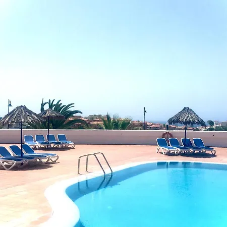 公寓 Cosy Flat Near Golf Club - Heated Pool, Terrace, Garden, Wi-fi